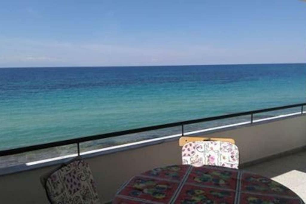 Seaside Beach House Siviri Exterior photo