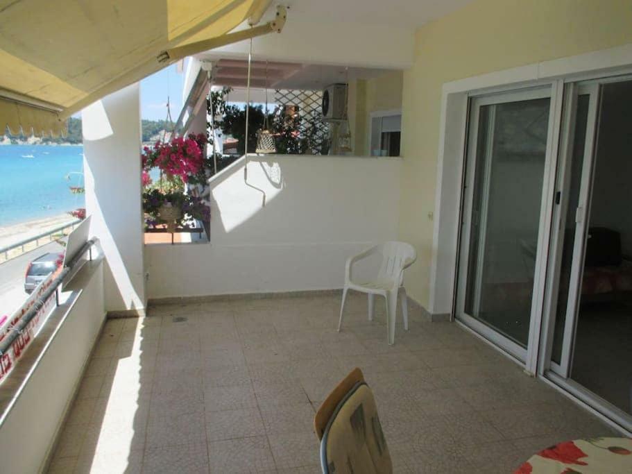 Seaside Beach House Siviri Exterior photo